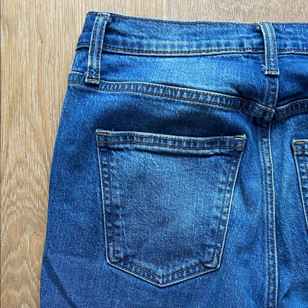 Universal Thread High Rise 90’s Slim Classic Blue Denim Jeans, Size 4R - Picture 7 of 9